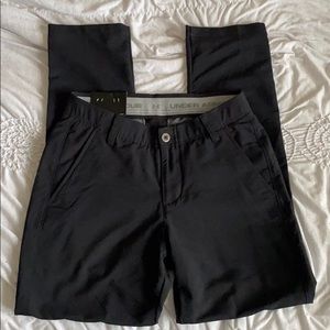 NWT Men’s 30x30 Under Armour Taper Pants